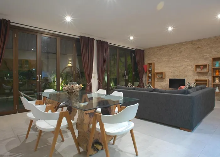 Zaina Villa *